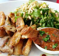 Plumb on Tennant - Maitland Accommodation