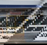 Theos Cafe  Buffet - Maitland Accommodation