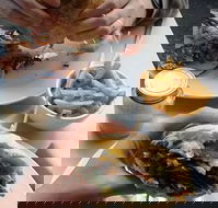 Two Hands - Maitland Accommodation