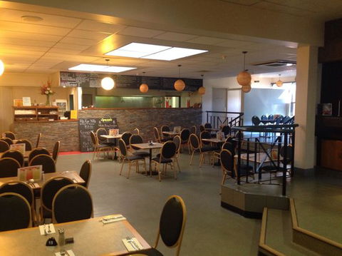 Canberra Deakin Football Club Bistro - Maitland Accommodation 0