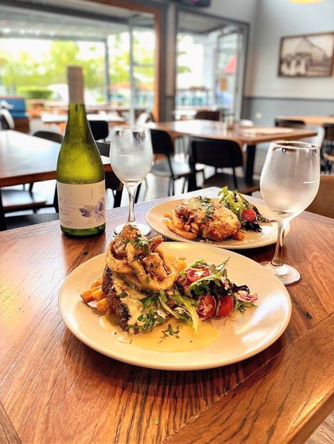 Commercial Hotel Redbank - Maitland Accommodation 1