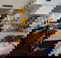 Golden 8 - Maitland Accommodation