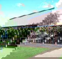 Red Earth Estate Dumpling House - Maitland Accommodation