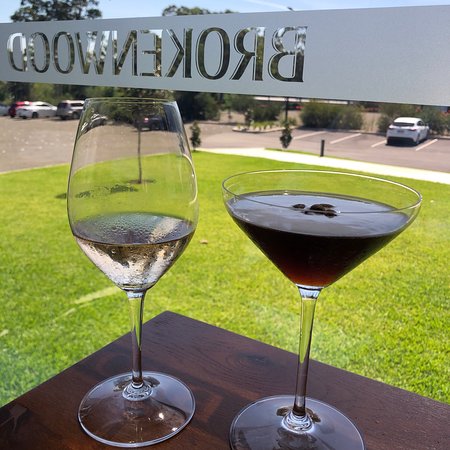 The Wood Restaurant - Maitland Accommodation 2