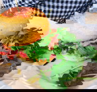 Hummingbird Busselton