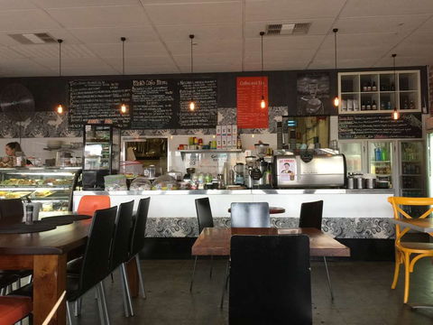 More Cafe - Maitland Accommodation 0