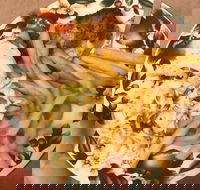 Pinewood Chicken Bar - Maitland Accommodation