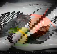 Al-Zeeko Lounge - Maitland Accommodation