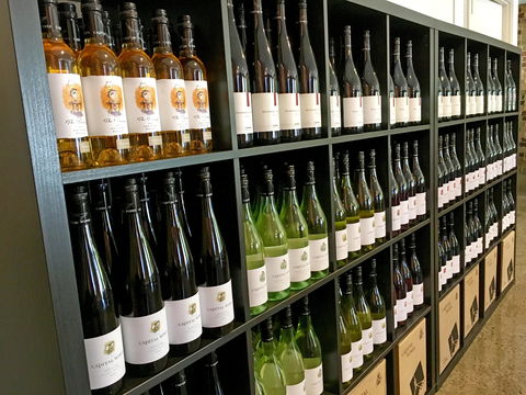 Capital Wines - Maitland Accommodation 2