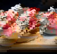 Icky Sticky Patisserie - Maitland Accommodation