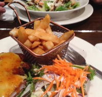 Three Little Pigs Tavern - Maitland Accommodation