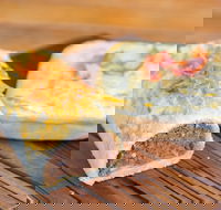 Little Red Cafe - Maitland Accommodation