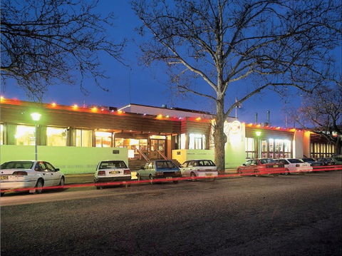 Narrandera Ex-Servicemen's Club - Maitland Accommodation 0