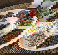 Suhhtan Bakery - Bass Hill - Maitland Accommodation