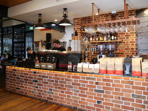 Botero - Maitland Accommodation 2