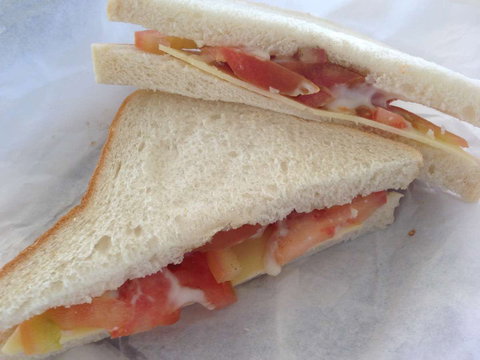 Luna Bakery - Maitland Accommodation 0