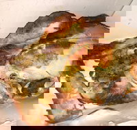 Red Rooster - Maitland Accommodation