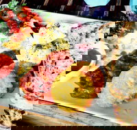 The Glass Onion Society - Maitland Accommodation