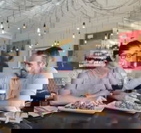 Eltons Eating  Drinking