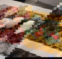 Vivaldi Italian Kitchen  Pizza - Maitland Accommodation