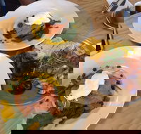 Artezen Espresso Bar - Maitland Accommodation