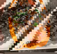 Canteen Kitchen - Maitland Accommodation