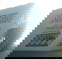 Greedy Guts Lunchbar - Maitland Accommodation