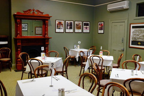 The American Creswick - Maitland Accommodation 2