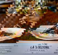 La Stazione Pizzeria  Bar - Maitland Accommodation