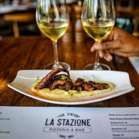 La Stazione Pizzeria & Bar - Maitland Accommodation 0