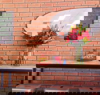 Caf  Crossways - Maitland Accommodation