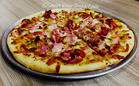Sandy Foot Pizza Cafe - Maitland Accommodation 1