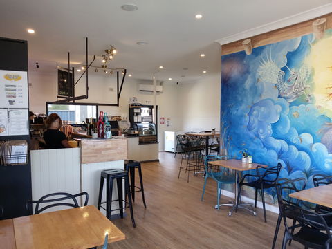 Sourc'd Wine & Coffee Bar - Maitland Accommodation 1