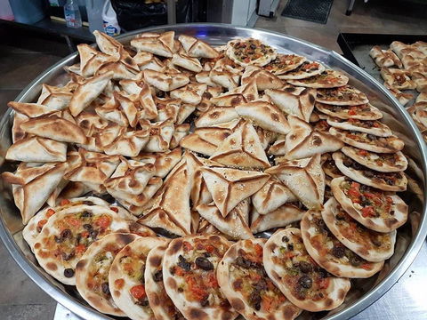 Yum Yum Lebanese Pizza & Cafe - Maitland Accommodation 0
