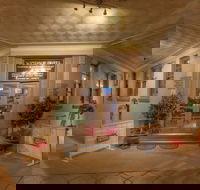 Miles Windsor Hotel - Maitland Accommodation