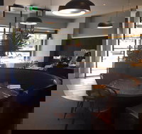 Bacash - Maitland Accommodation