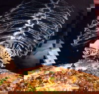 Milton Woodfire Pizza - Maitland Accommodation