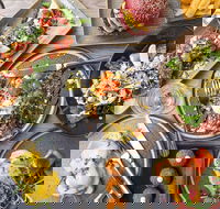 The Stonez Restaurant