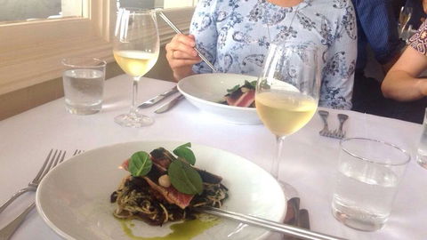 Pearls On The Beach - Maitland Accommodation 0
