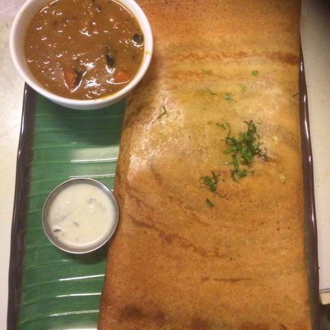 2 Spice Guru - Maitland Accommodation 0