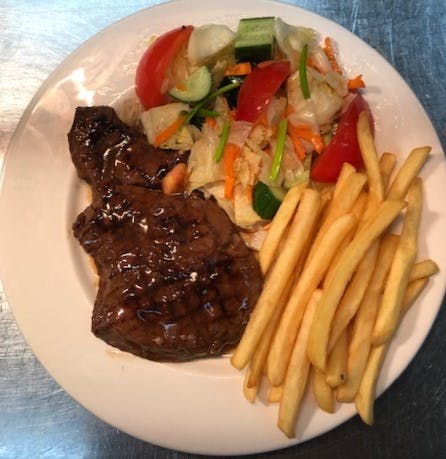Arvis Restaurant & Bar - Maitland Accommodation 0