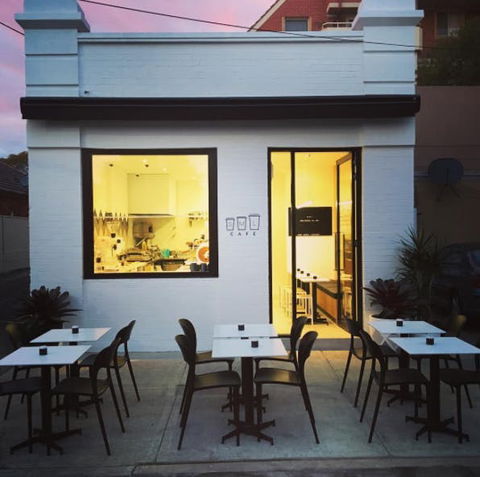SML Cafe - Maitland Accommodation 0
