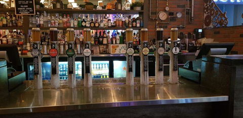 BAR36 - Maitland Accommodation 0