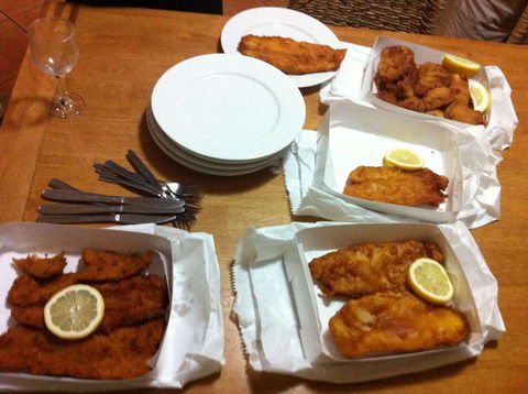 Hot Seafood & Grill Restaurant - Maitland Accommodation 0