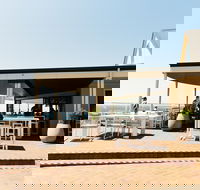 The Hill Bar and Kitchen - Maitland Accommodation