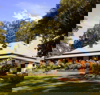 Eling Forest Cellar Door and Cafe - Maitland Accommodation