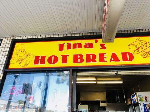 Tina's Hot Bread - Maitland Accommodation 0