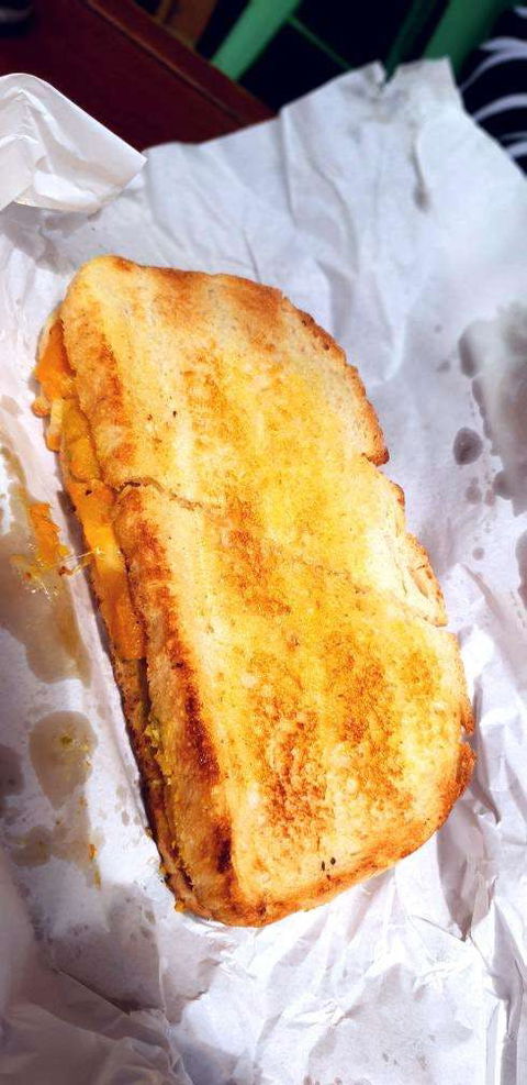 Burnt Toast - Maitland Accommodation 0