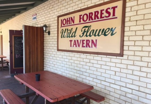 John Forrest Tavern - Maitland Accommodation 2