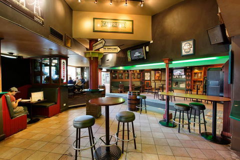 O'Malley's Irish Bar - Mooloolaba - Maitland Accommodation 0